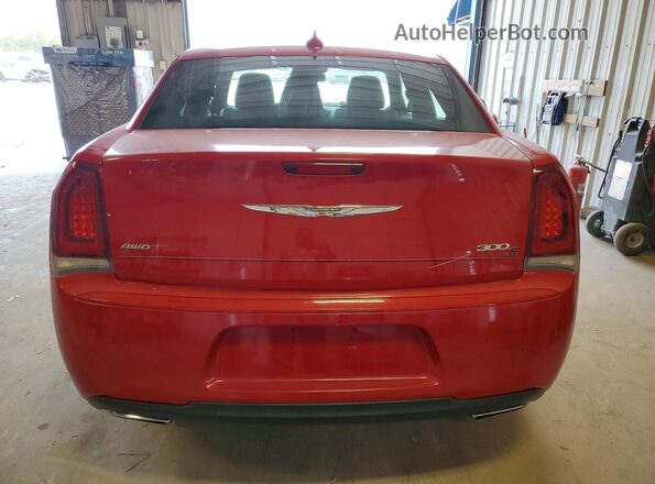 2C3CCAGG0GH152447 2016 CHRYSLER 300 Red Вид ззаду