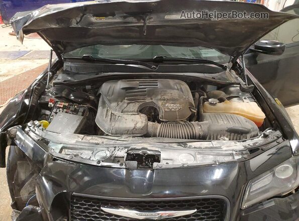 2C3CCAGG0KH539816 2019 CHRYSLER 300 Black უკანა სალონის ხედი