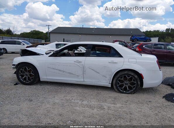 2C3CCAGG2GH253229 2016 CHRYSLER 300 White 360 interior view
