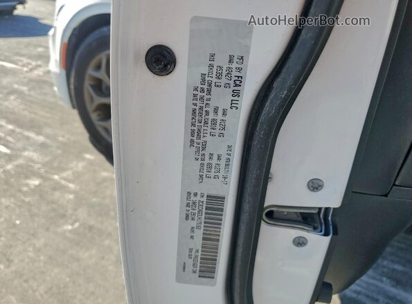 2C3CCAGG3JH175163 2018 CHRYSLER 300 White Շարժիչի բաժամունքի տեսք