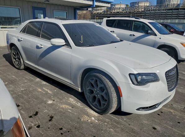 2C3CCAGG3JH175163 2018 CHRYSLER 300 White Առջևի աջ