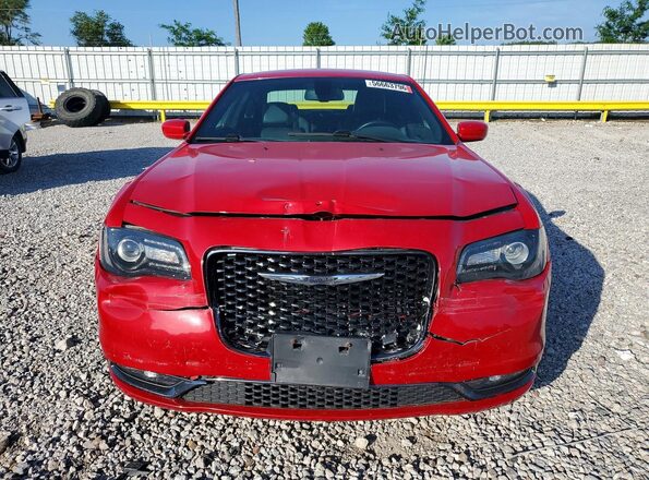 2C3CCAGG4HH506861 2017 CHRYSLER 300 Red Widok z przodu