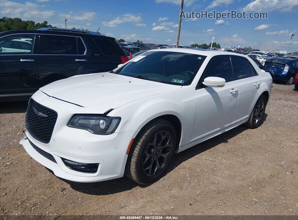 2C3CCAGG4HH506908 2017 CHRYSLER 300 White Передня ліва чверть