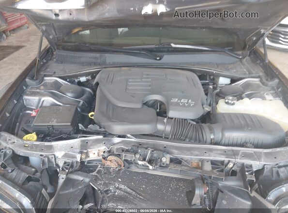 2C3CCAGG4JH202015 2018 CHRYSLER 300 Gray Հետևի տեսք