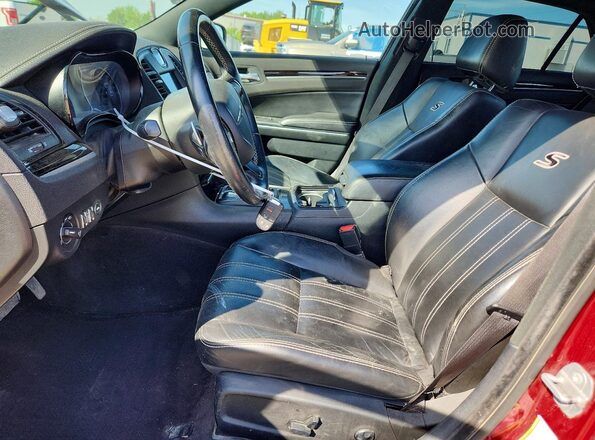 2C3CCAGG5JH256326 2018 CHRYSLER 300 Burgundy Vista interior delantera