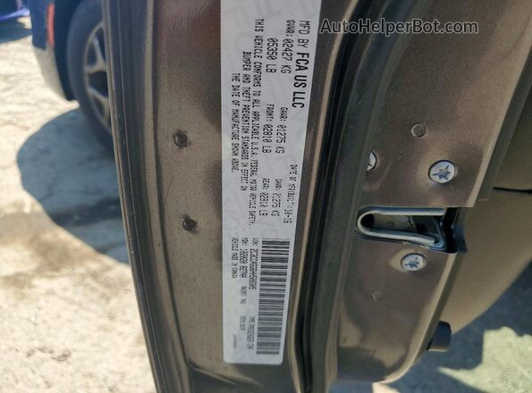 2C3CCAGG6HH508305 2017 CHRYSLER 300 Purple Շարժիչի բաժամունքի տեսք