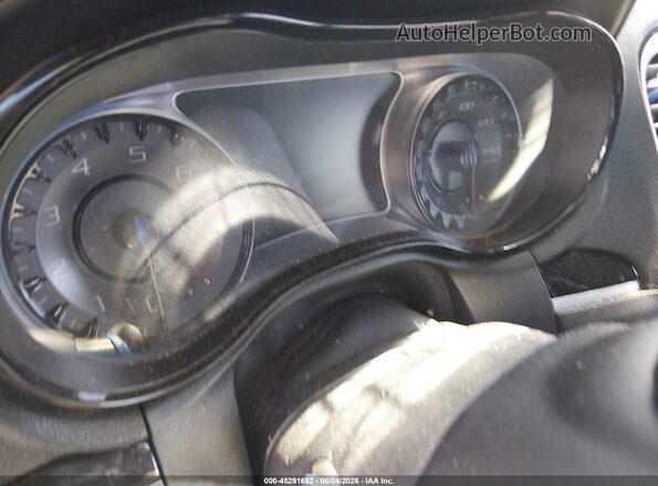 2C3CCAGG6KH610792 2019 CHRYSLER 300 Burgundy Vista interior de 360 grados