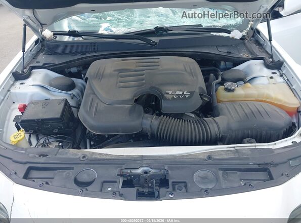 2C3CCAGG7GH220842 2016 CHRYSLER 300 White Vista trasera