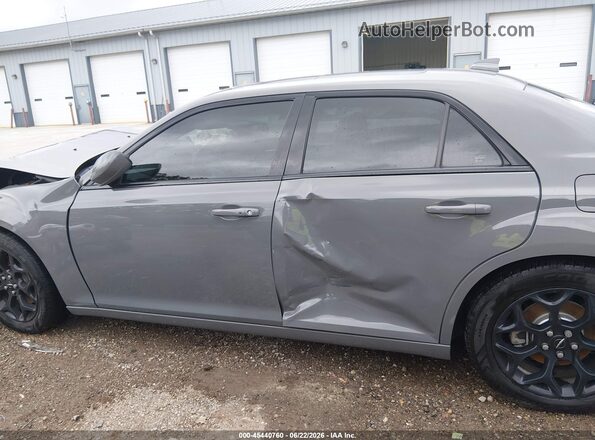 2C3CCAGG8HH612956 2017 CHRYSLER 300 Серый 