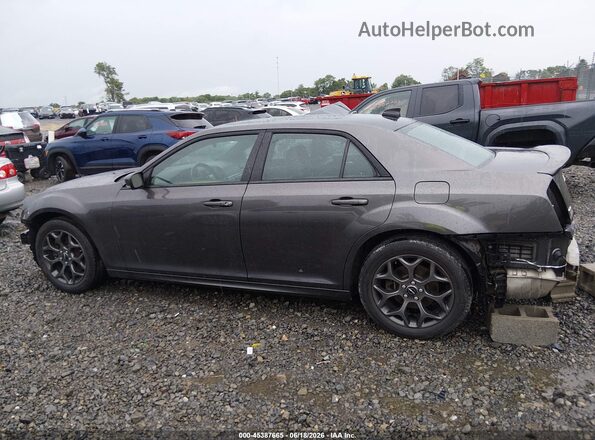 2C3CCAGG8JH121292 2018 CHRYSLER 300 Серый 