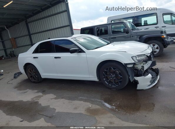 2C3CCAGG8KH610681 2019 CHRYSLER 300 Белый Панорамный вид салона 360°