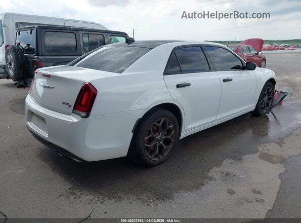2C3CCAGG8KH610681 2019 CHRYSLER 300 Белый Задняя правая четверть