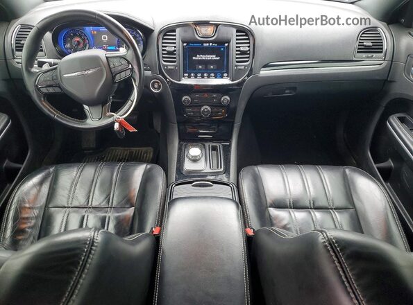 2C3CCAGG8KH648542 2019 CHRYSLER 300 Белый Вид панели приборов