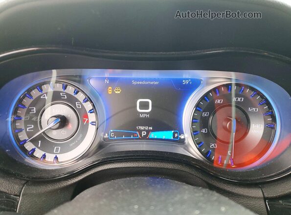 2C3CCAGG8KH648542 2019 CHRYSLER 300 Белый Вид щитка приборов