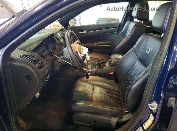 2C3CCAGG9HH534638 2017 CHRYSLER 300 Blue Front interior view