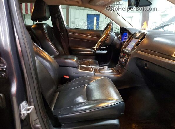 2C3CCAKG0GH224870 2016 CHRYSLER 300 Gray Widok wnętrza z przodu