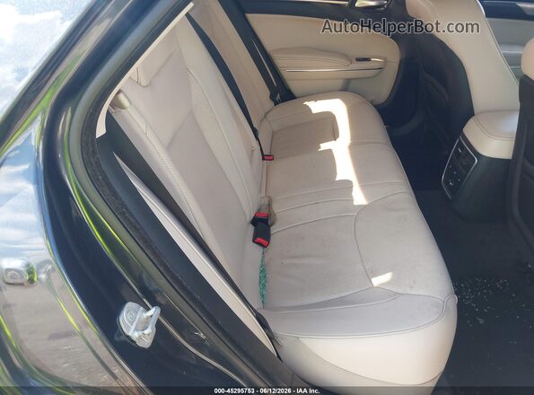 2C3CCAKG1GH296631 2016 CHRYSLER 300 Black VIN კოდის სტიკერის ხედი