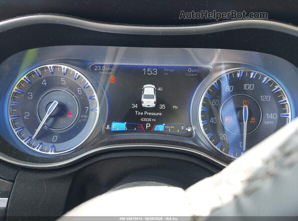 2C3CCAKG3GH106800 2016 CHRYSLER 300 Red Вид задніх сидінь