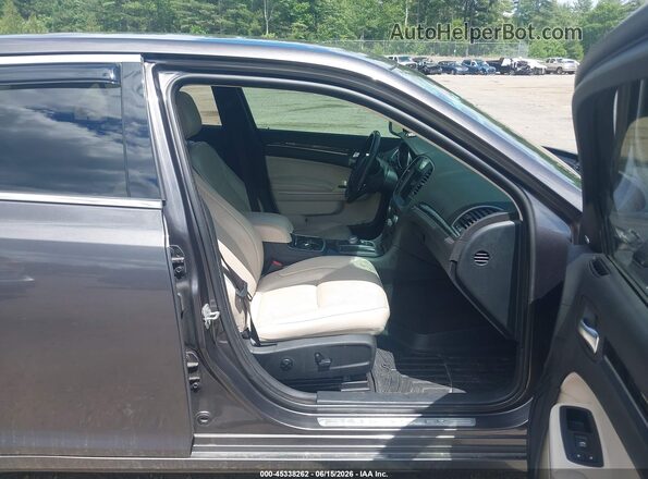 2C3CCAKG3JH144356 2018 CHRYSLER 300 Gray Widok wnętrza z przodu
