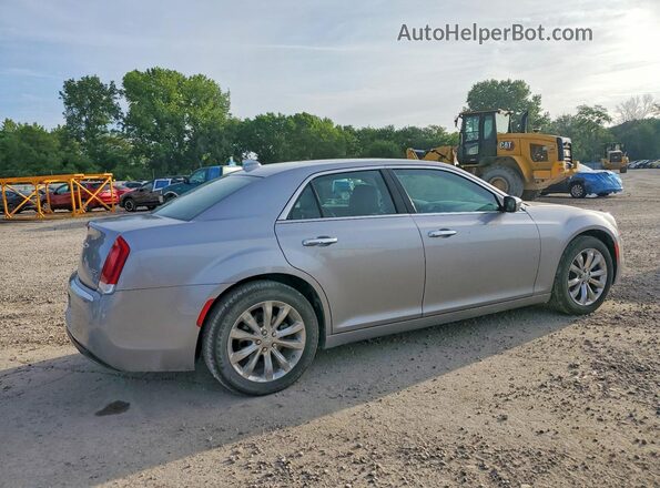 2C3CCAKG6HH566602 2017 CHRYSLER 300 Silver Tył prawy