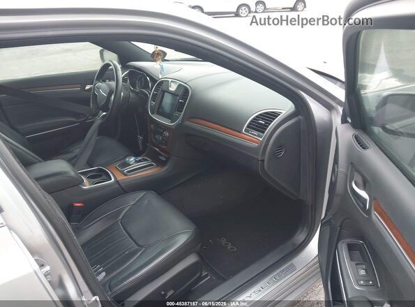 2C3CCAPT6HH511797 2017 CHRYSLER 300 Silver Սալոնի դիմացի տեսք
