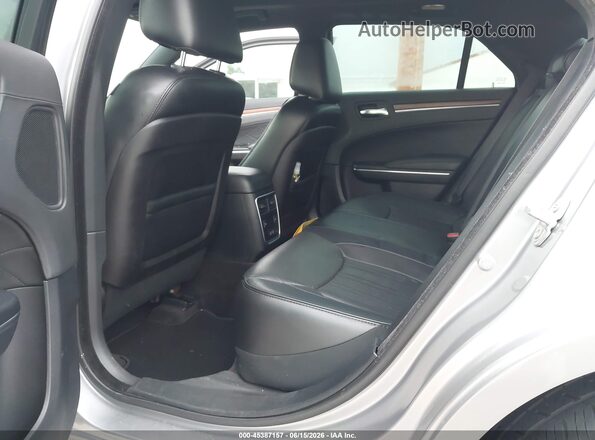 2C3CCAPT6HH511797 2017 CHRYSLER 300 Silver VIN կոդի պիտակի տեսք
