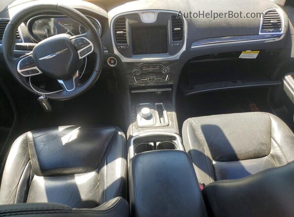 2C3CCARG0KH517571 2019 CHRYSLER 300 Черный Вид панели приборов
