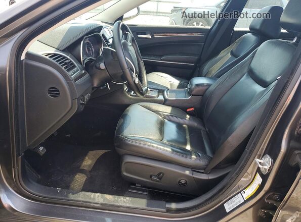 2C3CCARG2GH305262 2016 CHRYSLER 300 Gray Front interior view