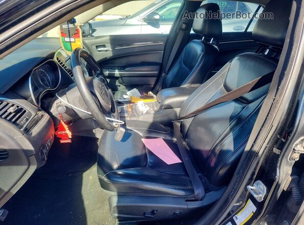 2C3CCARG4GH198568 2016 CHRYSLER 300 Black Widok wnętrza z przodu