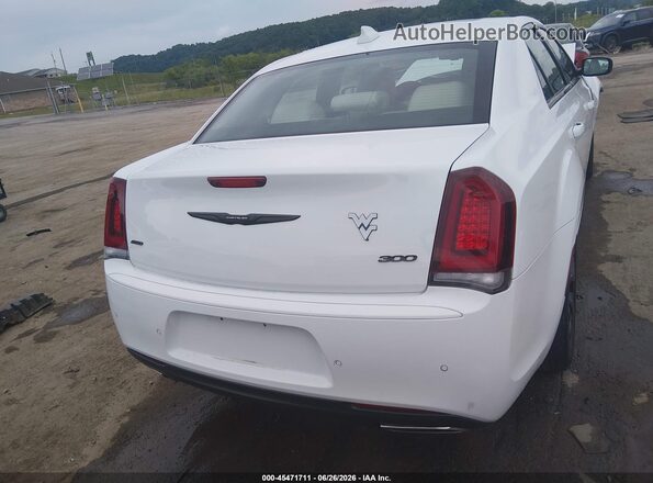 2C3CCASG6PH677682 2023 CHRYSLER 300 White 