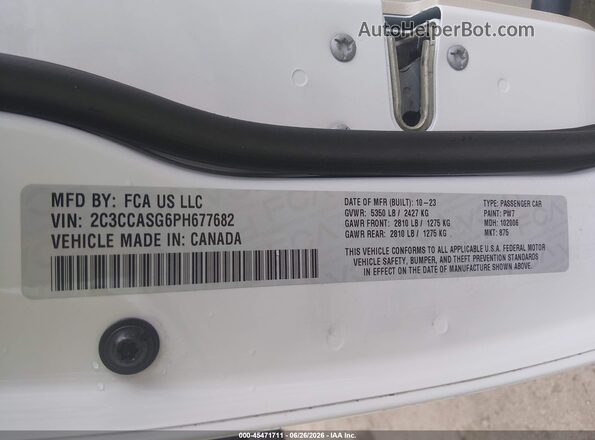 2C3CCASG6PH677682 2023 CHRYSLER 300 White Շարժիչի բաժամունքի տեսք