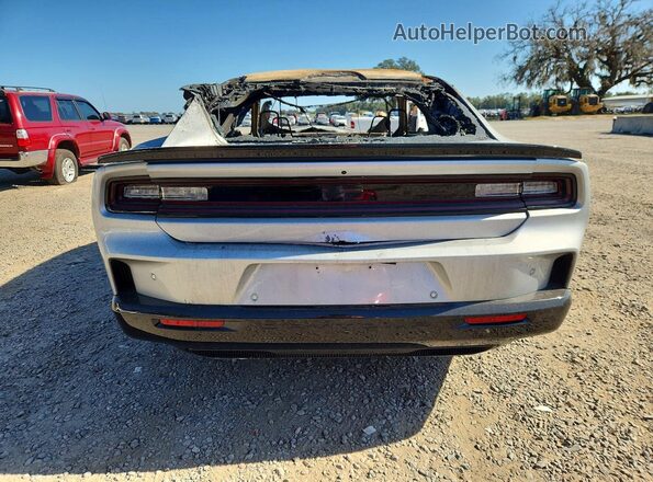 2C3CDBDKXRR207611 2024 DODGE CHARGER Silver Widok z tyłu