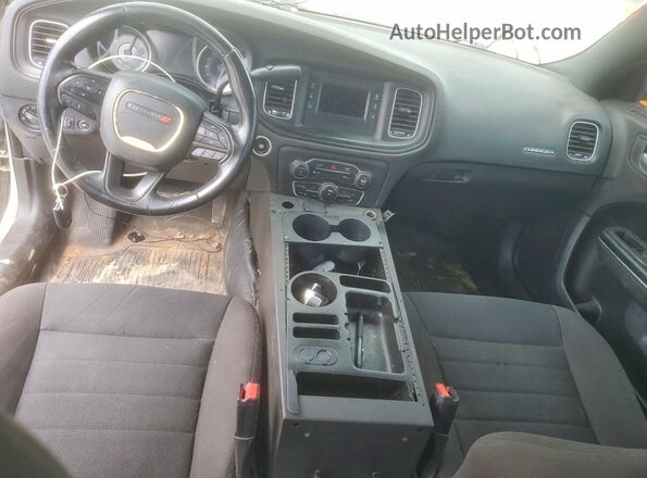 2C3CDXAG0HH650822 2017 DODGE CHARGER Silver Առջևի վահանակի տեսք