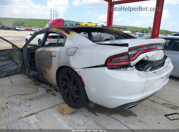 2C3CDXBG0GH123070 2016 DODGE CHARGER Белый Задняя левая четверть