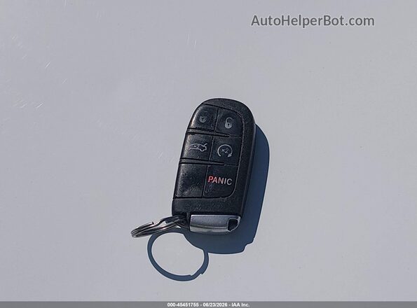 2C3CDXBG0KH717487 2019 DODGE CHARGER Gray Widok deski rozdzielczej