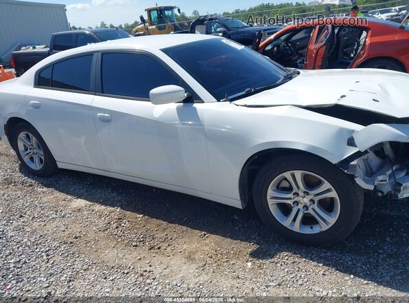 2C3CDXBG2GH109056 2016 DODGE CHARGER White Rear interior view
