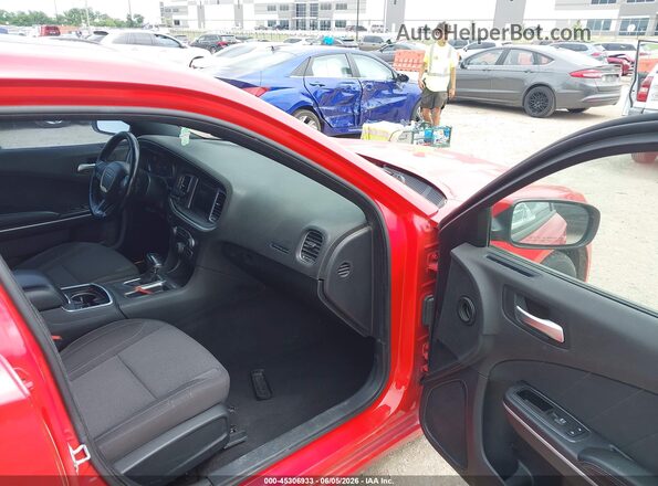 2C3CDXBG2KH727924 2019 DODGE CHARGER Red Вид салону спереду