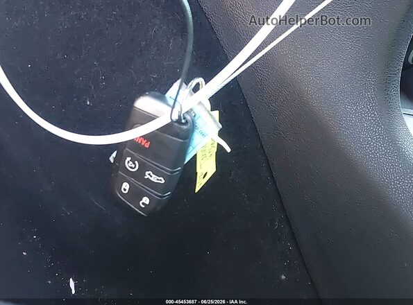 2C3CDXBG2KH753102 2019 DODGE CHARGER White Вид панелі приладів