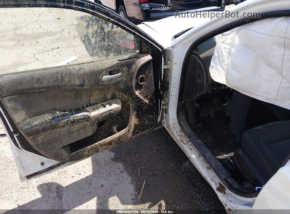 2C3CDXBG3JH135592 2018 DODGE CHARGER White Widok deski rozdzielczej