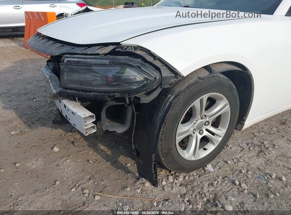 2C3CDXBG4GH129695 2016 DODGE CHARGER White Widok z przodu