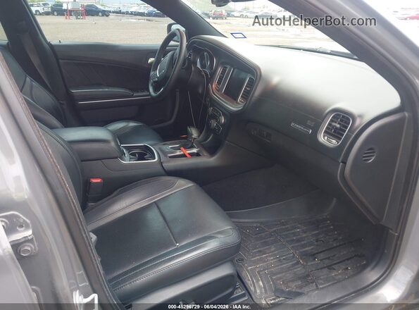 2C3CDXBG4KH550292 2019 DODGE CHARGER Gray Widok wnętrza z przodu