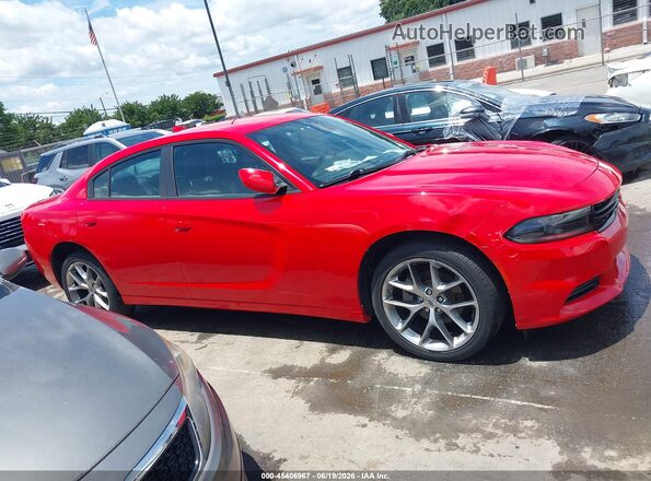 2C3CDXBG4NH198108 2022 DODGE CHARGER Red Vista interior trasera