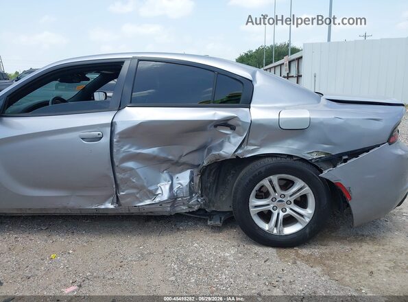 2C3CDXBG5HH608631 2017 DODGE CHARGER Серебряный Вид спереди