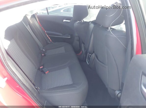2C3CDXBG6PH690769 2023 DODGE CHARGER Red Widok naklejki z numerem VIN