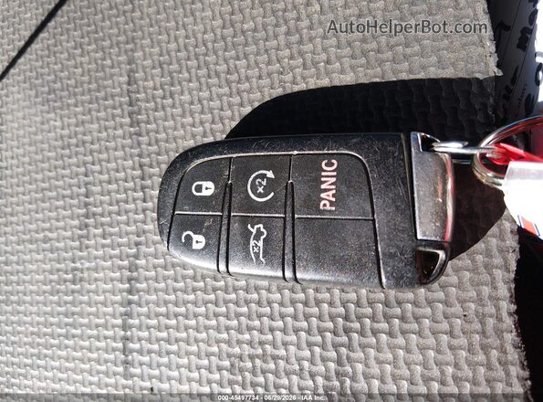 2C3CDXBG7JH307090 2018 DODGE CHARGER White Вид панелі приладів