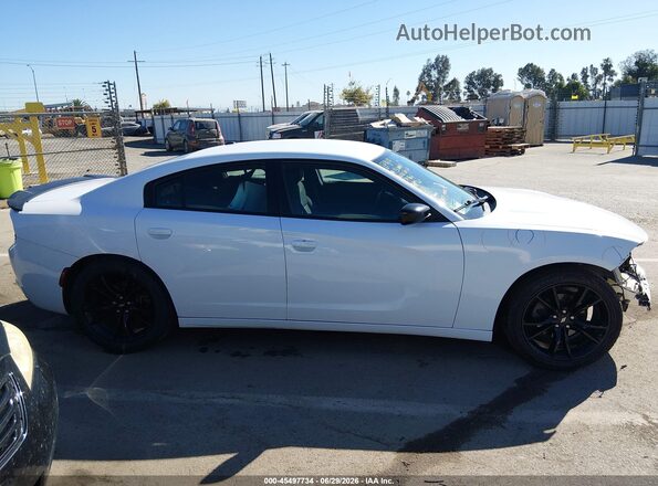 2C3CDXBG7JH307090 2018 DODGE CHARGER White Панорамний вид салону 360°