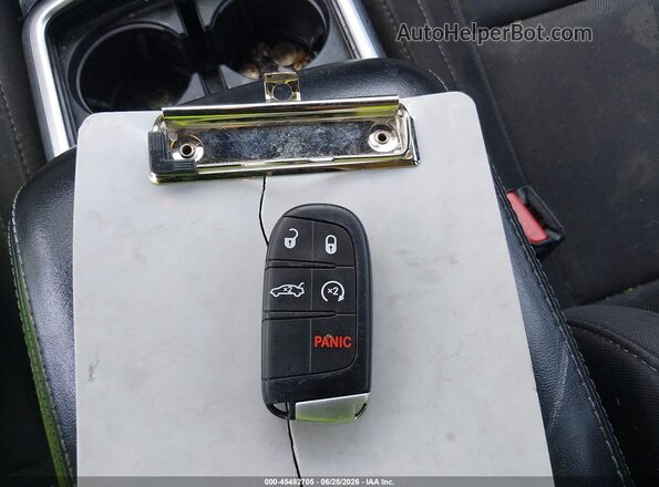 2C3CDXBG7KH674542 2019 DODGE CHARGER White Vista del salpicadero