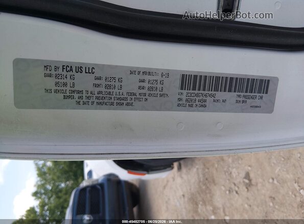 2C3CDXBG7KH674542 2019 DODGE CHARGER White Vista del compartimento del motor