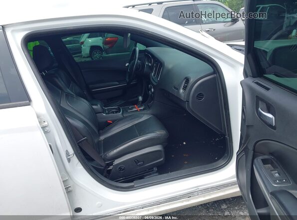 2C3CDXBG7KH725330 2019 DODGE CHARGER Белый Вид салона спереди