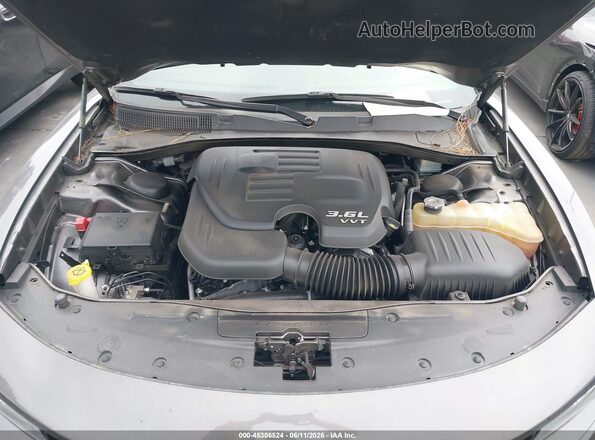 2C3CDXBG7KH753872 2019 DODGE CHARGER Gray Widok z tyłu